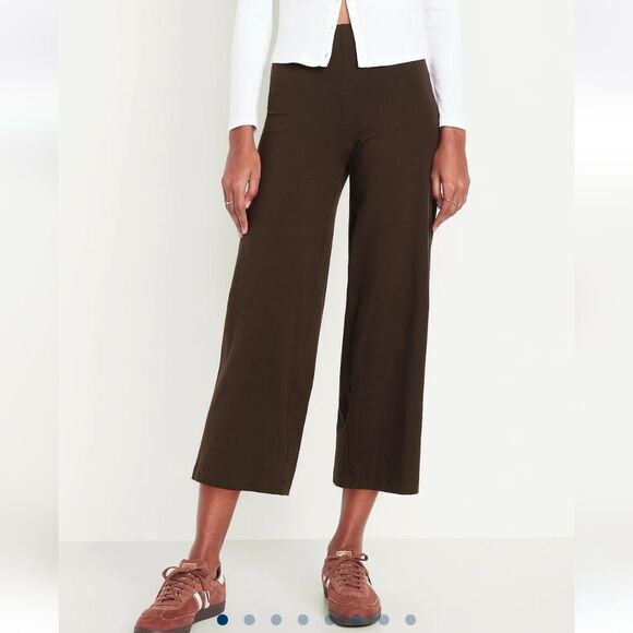 CAbi Style #814 Wide Leg Mid Rise Dark Chocolate Brown Capri Pants, S - Picture 2 of 6